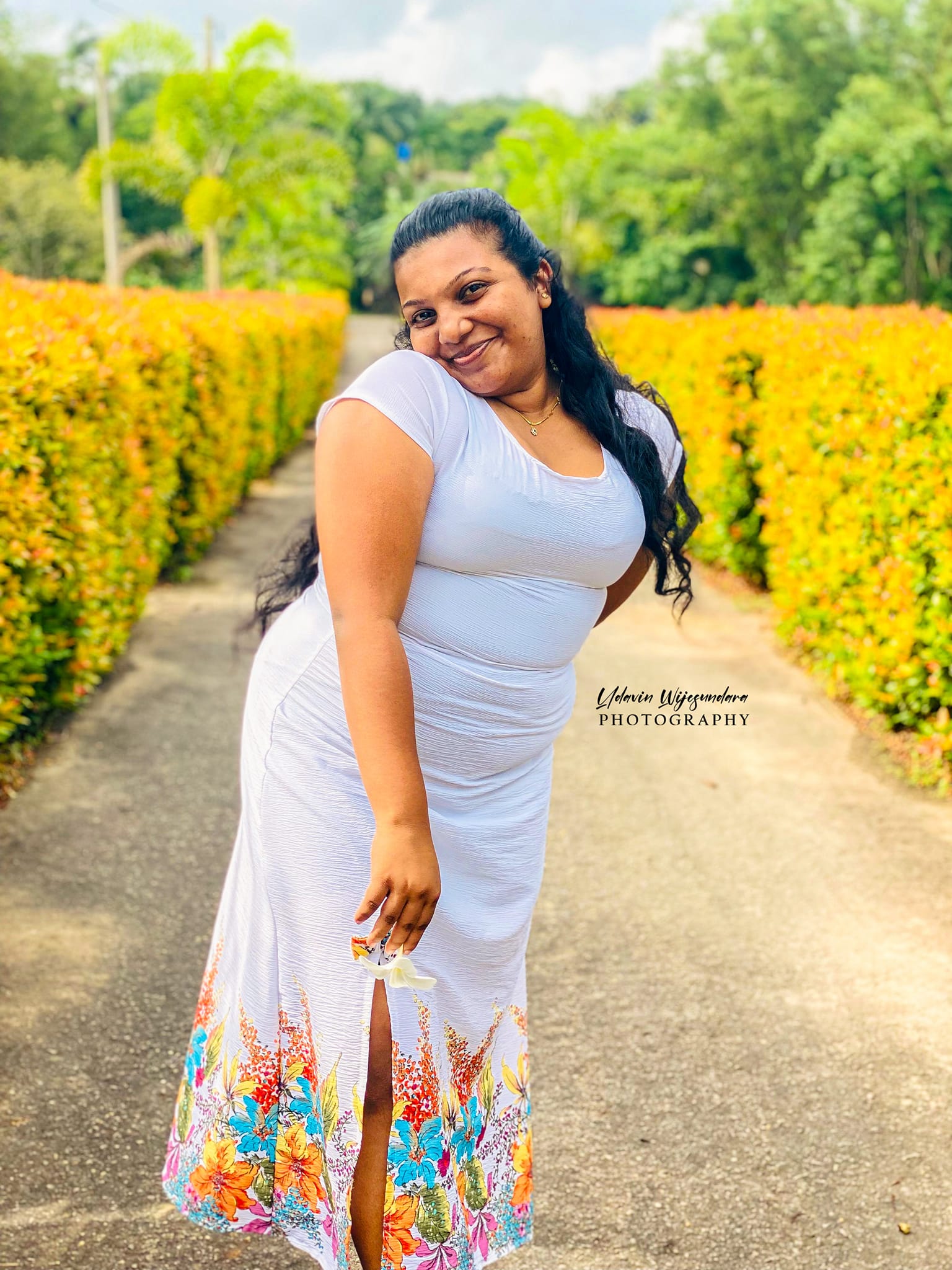 Senumi Nanayakkara's Model Shoot - Additional View